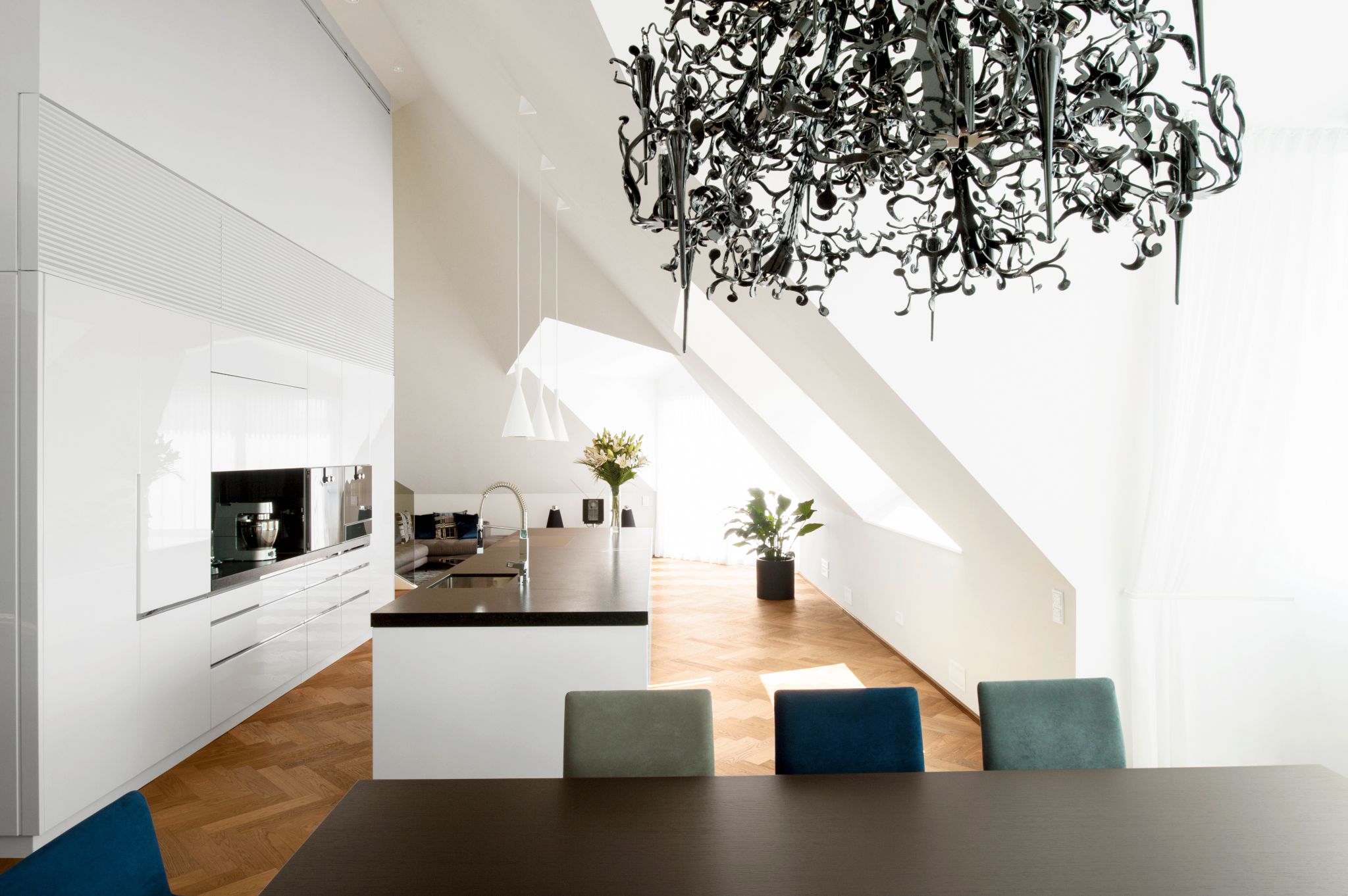 10151 EHVFBKN 00000001 copyright stefan beer mafi.com