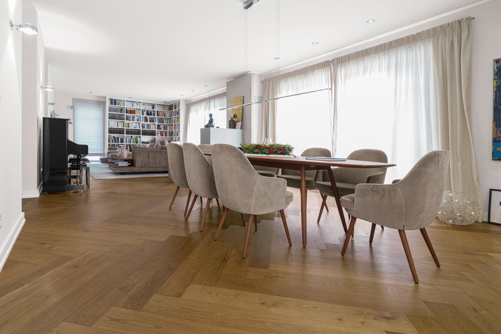 15314 EHVFBKN 00000009 copyright christian niessing mafi.com