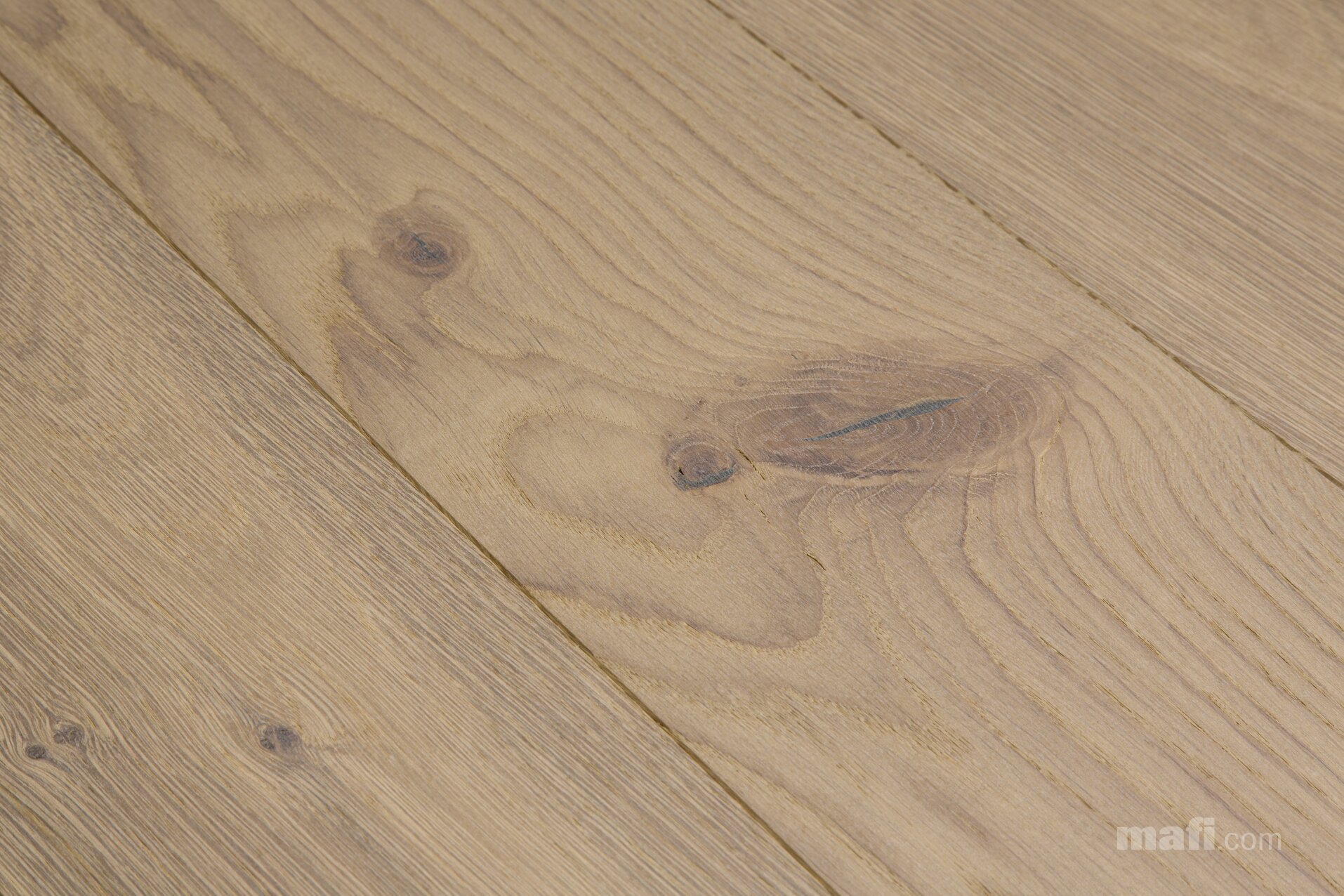 3862 ekvubkw hmb 002 Copyright mafi.com