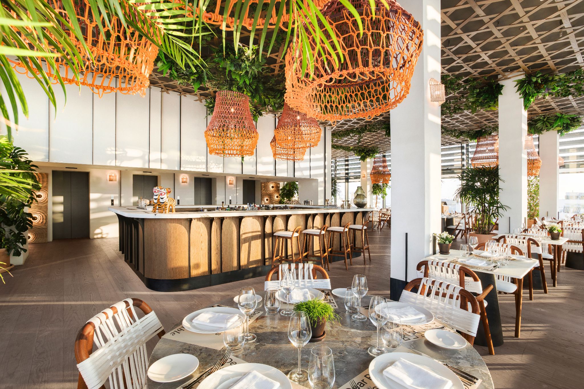 THE GRAND BY INTERNI