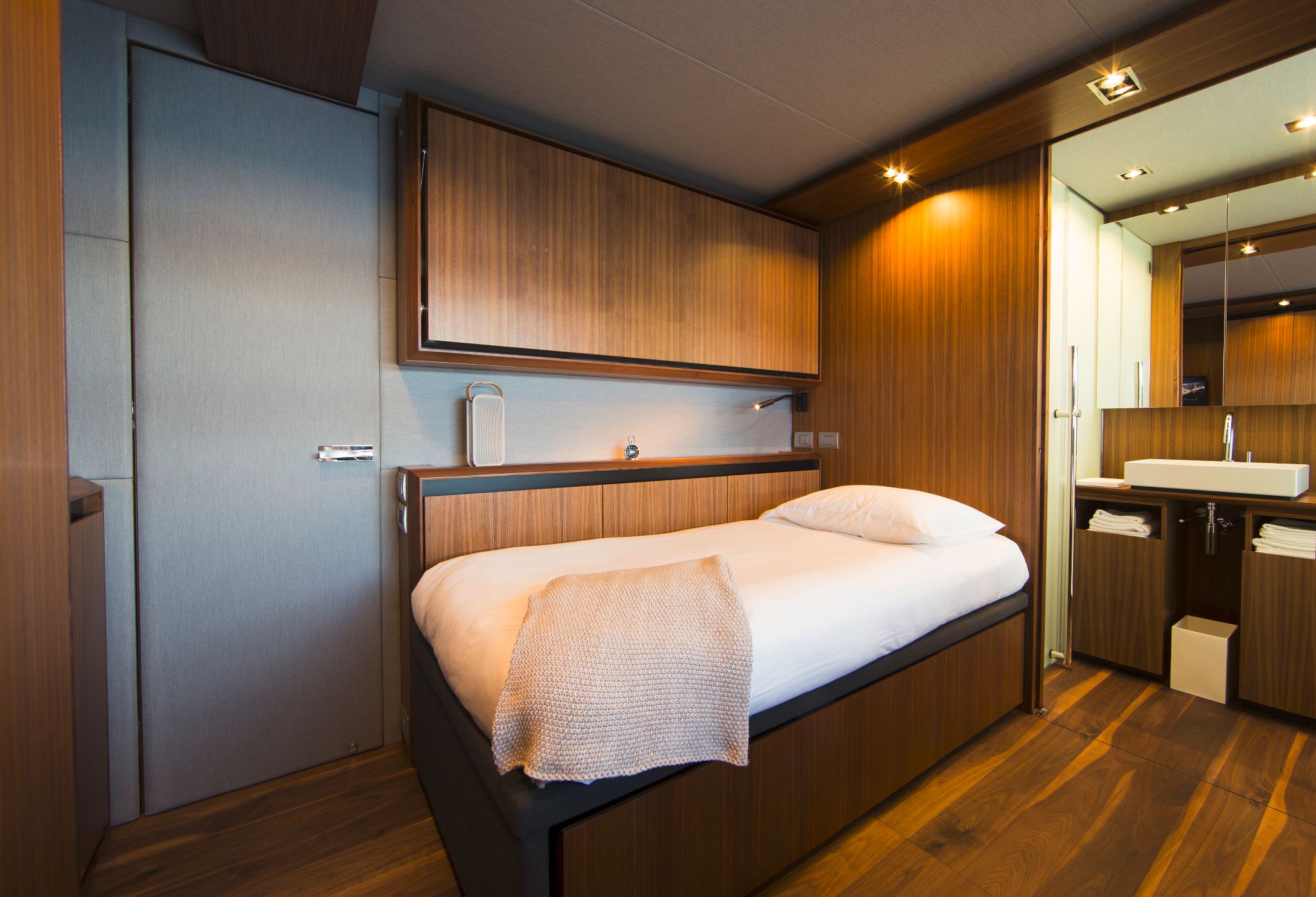 11836 NSSESKN 00000020 copyright wally by toni meneguzzo mafi.com